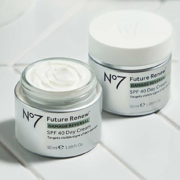 No7 Other - No7 - Future Renew Day Cream SPF 40
